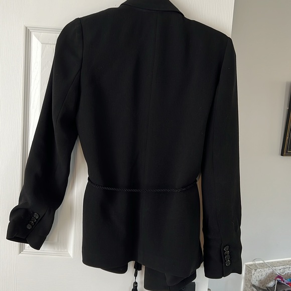Wilfred black blazer with rope belt. Never worn, size XS - Picture 4 of 4